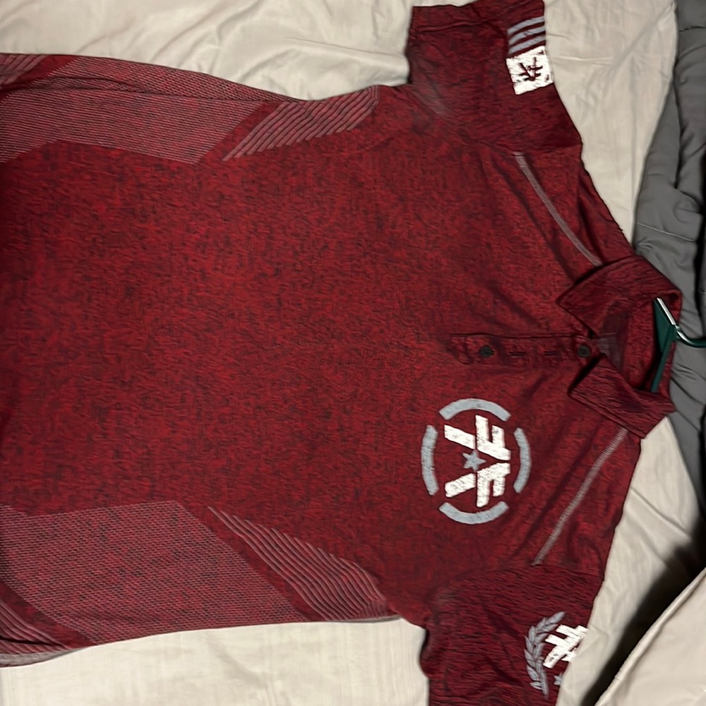 Very comfortable Large Mens American Fighter shirt Maroon gray and white